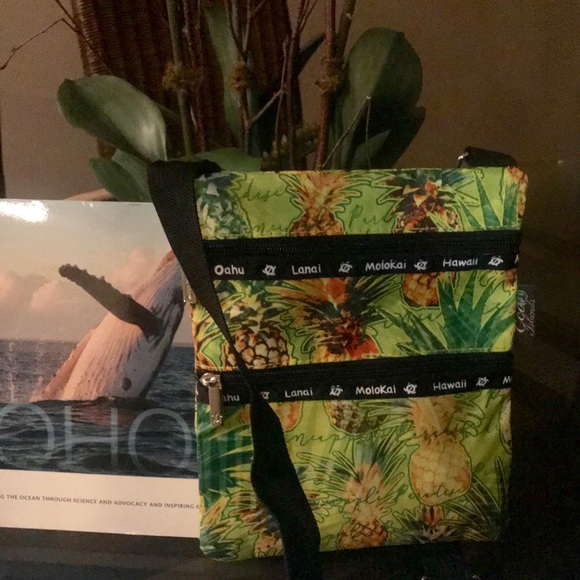 LAKO KULA Aloha! Darling Maui Crossbody Adjustable Bag - Picture 3 of 7